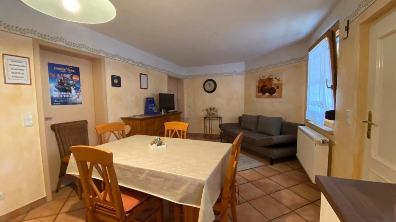 Ferienwohnung Julia Metzger 러스트 외부 사진